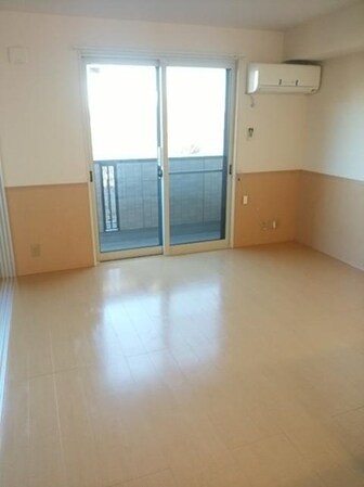 ロイヤルコート Bの物件内観写真